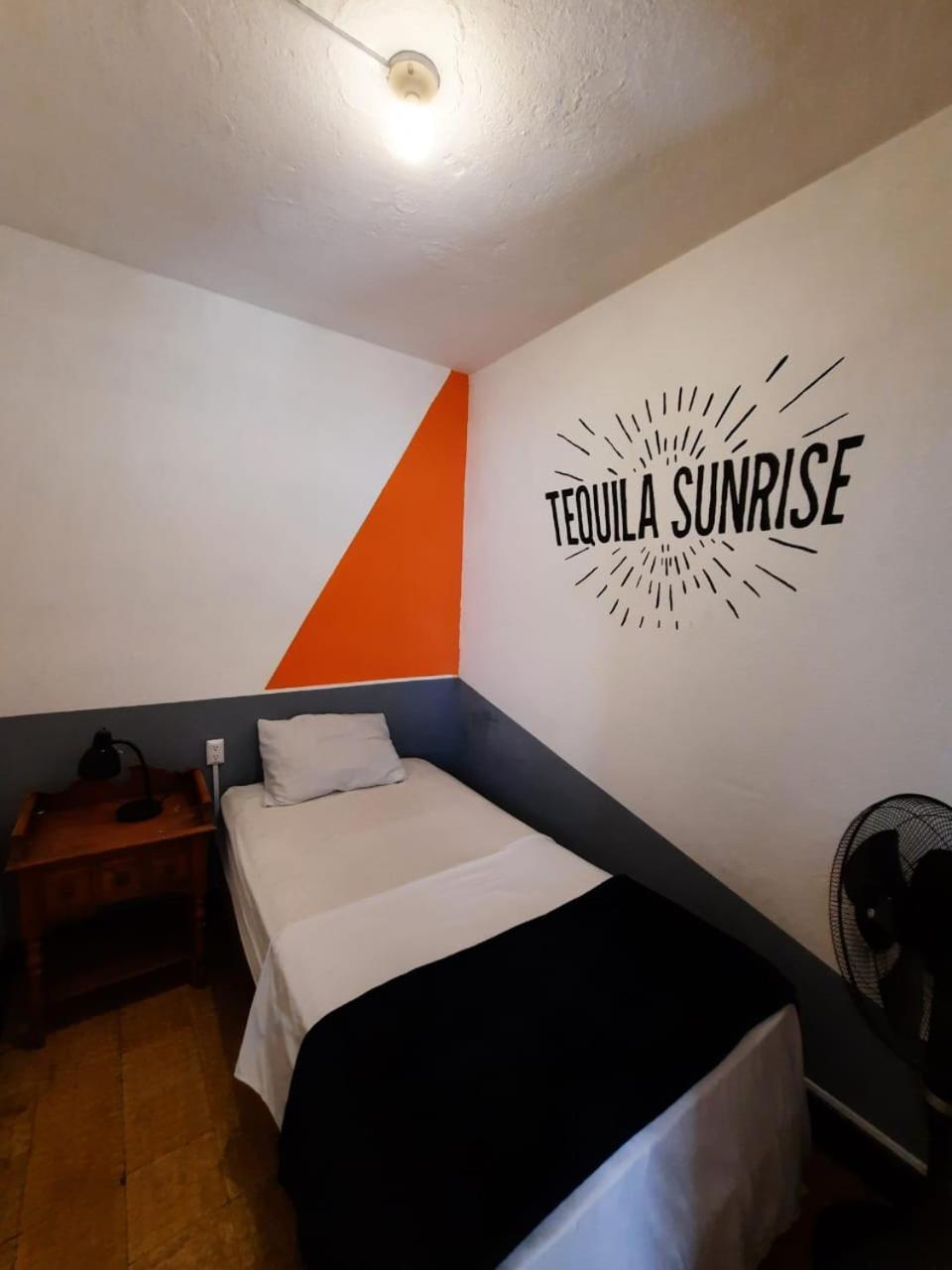 Tequila Sunrise Hostel Gwatemala Zewnętrze zdjęcie